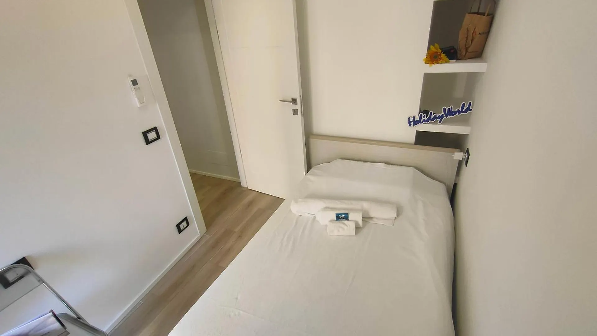 Vaze'S Heart By Holiday World Varazze Apartment