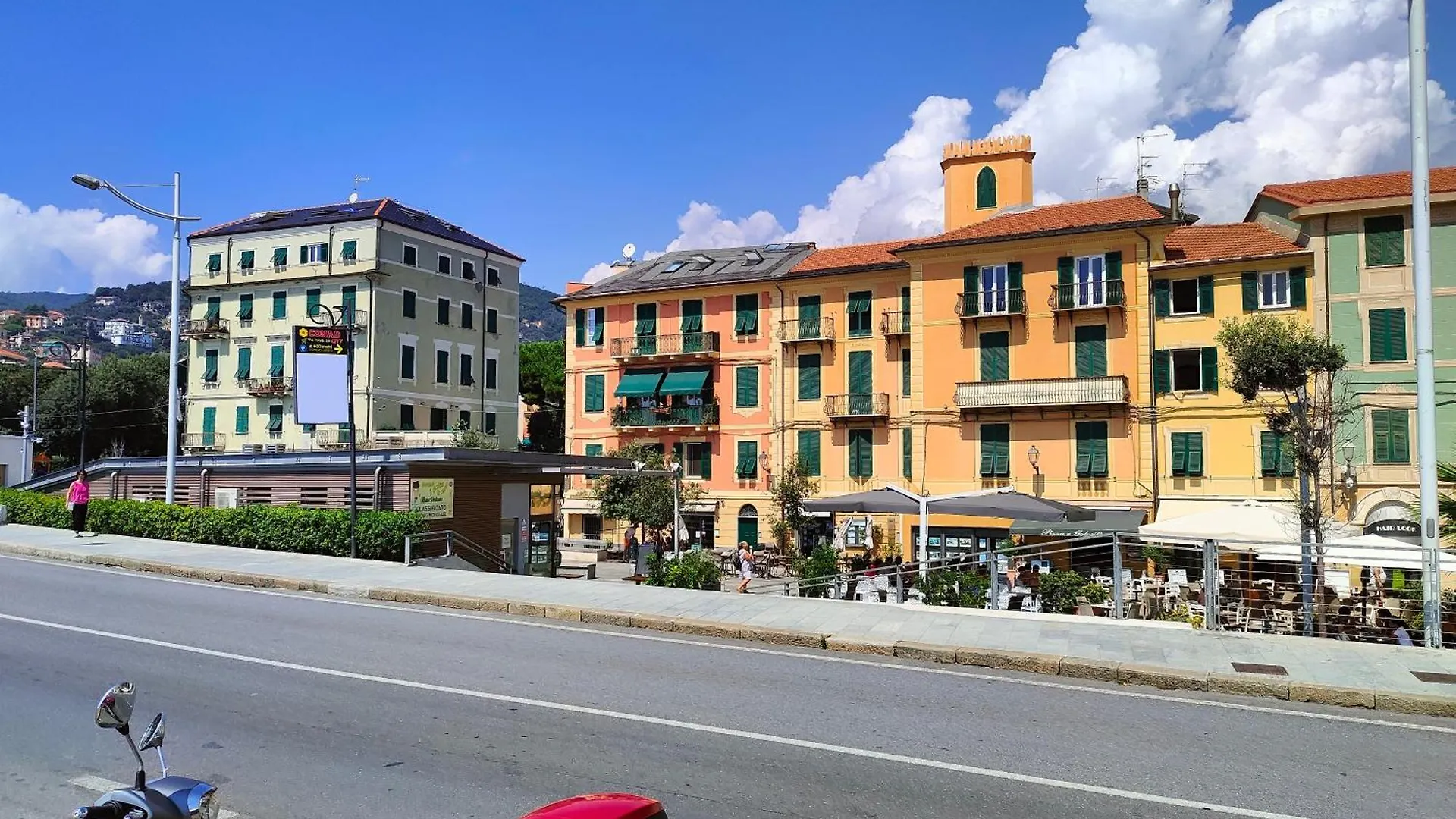 Vaze'S Heart By Holiday World Varazze Italy