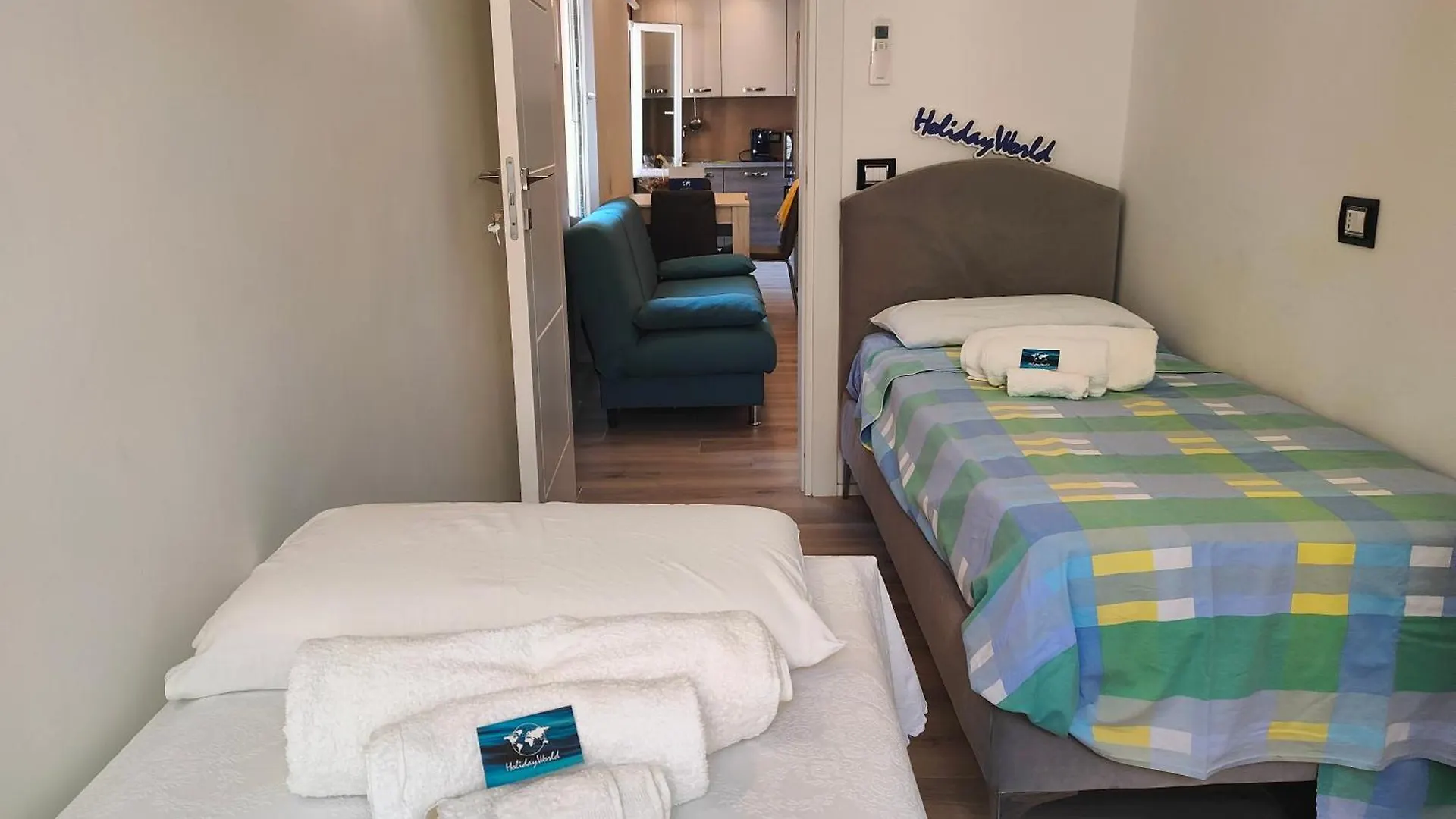 Apartment Vaze'S Heart By Holiday World Varazze Italy